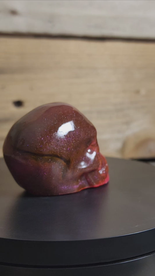 Small resin skull  glow